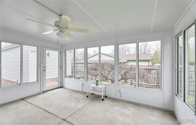 615 Central Parkway, Florissant, MO 63031