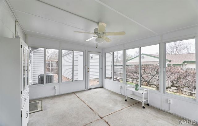 615 Central Parkway, Florissant, MO 63031