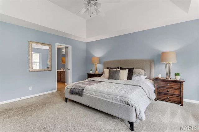 6 Country Bluff Court, St Charles, MO 63301