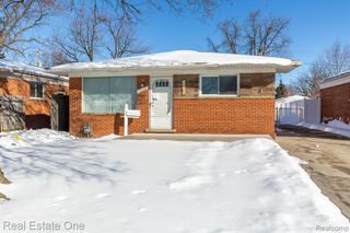 17020 Russell Avenue, Allen Park, MI 48101