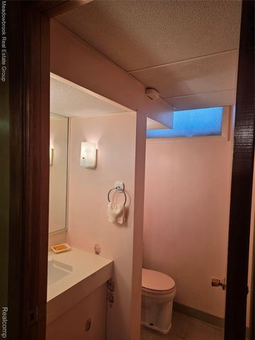 13019 Stanley Drive, Warren, MI 48088