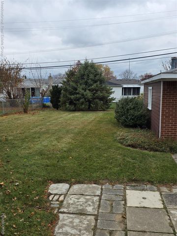 13019 Stanley Drive, Warren, MI 48088