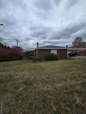 13019 Stanley Drive, Warren, MI 48088