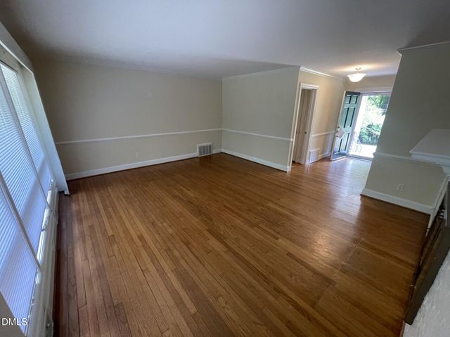 2012 Varnell Avenue, Raleigh, NC 27612