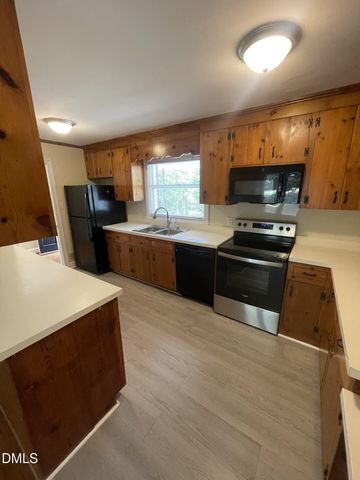 2012 Varnell Avenue, Raleigh, NC 27612