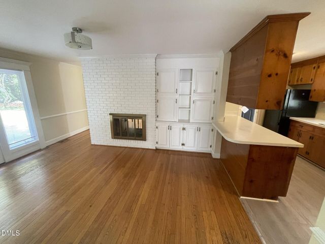 2012 Varnell Avenue, Raleigh, NC 27612