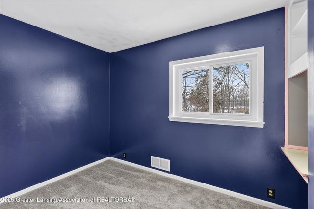 447 W Main Street, Grand Ledge, MI 48837