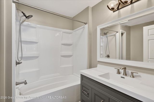 447 W Main Street, Grand Ledge, MI 48837