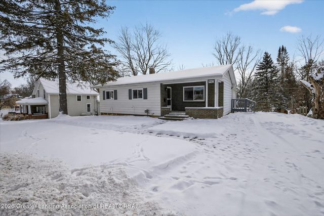 447 W Main Street, Grand Ledge, MI 48837