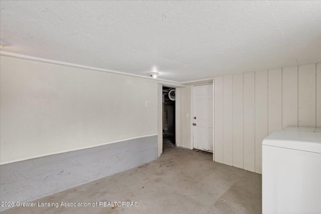 447 W Main Street, Grand Ledge, MI 48837