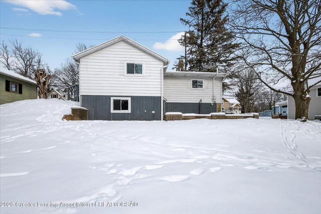 447 W Main Street, Grand Ledge, MI 48837