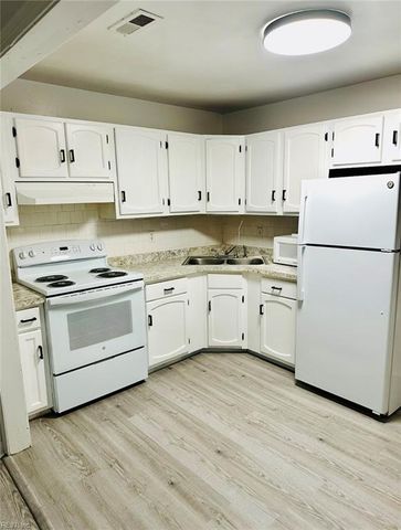 2118 Madison AVE, Newport News, VA 23607