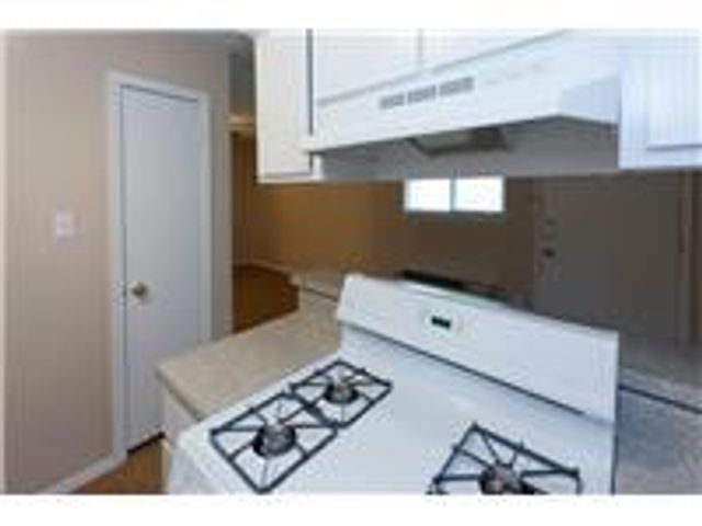 400 W 34th ST 101, Austin, TX 78705