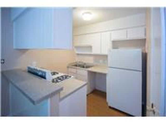 400 W 34th ST 101, Austin, TX 78705