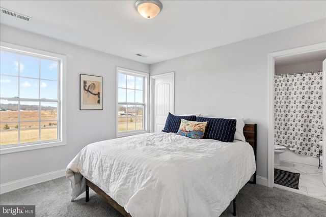 219 SUMMERFIELD WAY, Shenandoah Junction, WV 25442