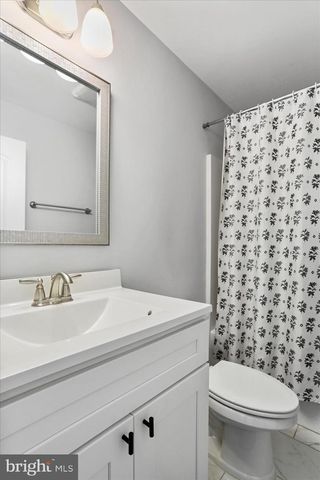 219 SUMMERFIELD WAY, Shenandoah Junction, WV 25442