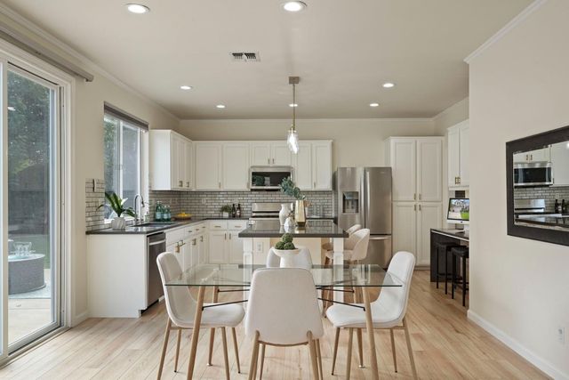 5040 Pine Lake Ct, Stockton, CA 95219