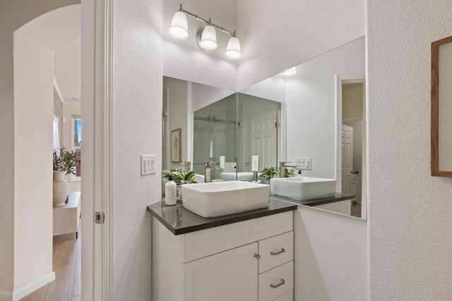 5040 Pine Lake Ct, Stockton, CA 95219
