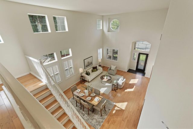 5040 Pine Lake Ct, Stockton, CA 95219