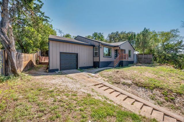 3134 W Jefferson Boulevard, Dallas, TX 75211