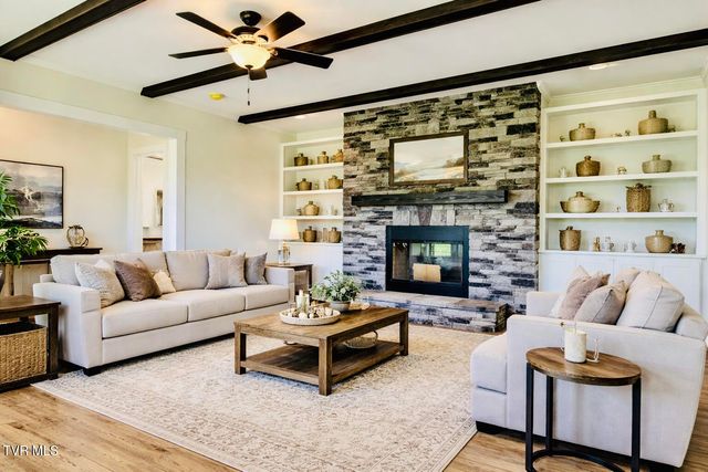 108 Young Road, Bulls Gap, TN 37711