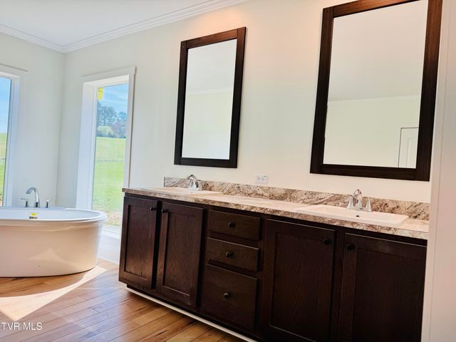 108 Young Road, Bulls Gap, TN 37711