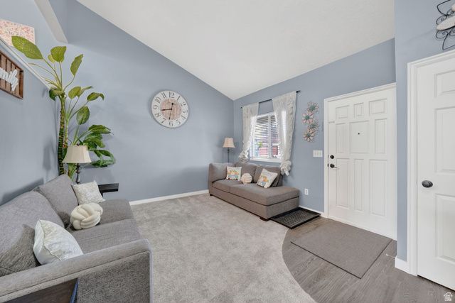 8127 S CREEKWOOD DR, West Jordan, UT 84088