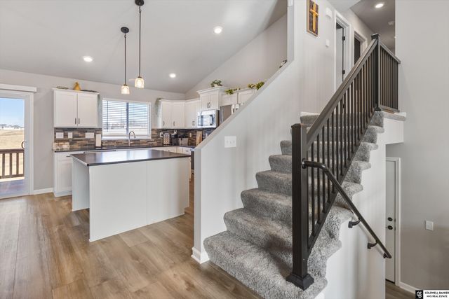 4904 Sheridan Road, Papillion, NE 68133