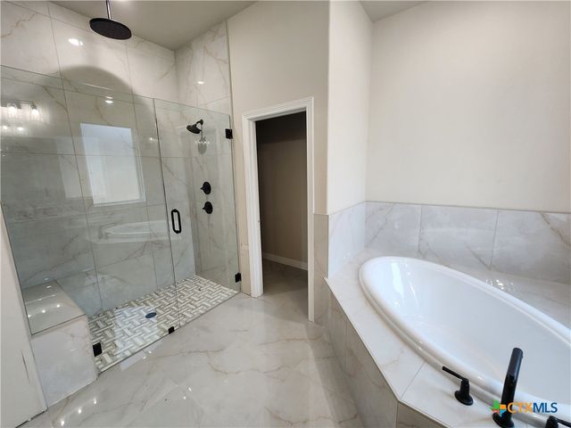 10980 Stinnett Mill, Salado, TX 76571