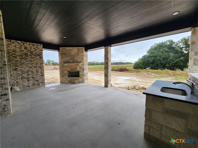 10980 Stinnett Mill, Salado, TX 76571