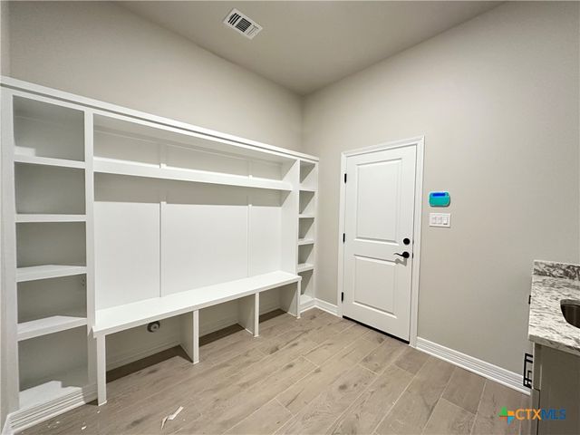 10980 Stinnett Mill, Salado, TX 76571