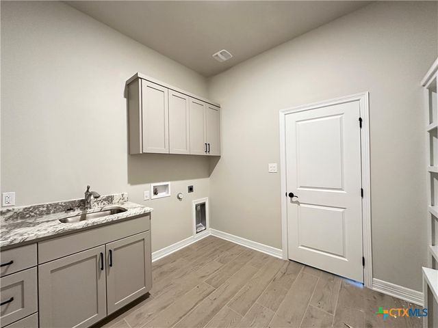 10980 Stinnett Mill, Salado, TX 76571