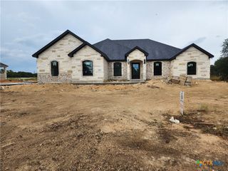 10980 Stinnett Mill, Salado, TX 76571