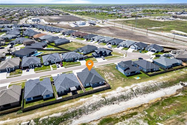 7222 Latitude St, Corpus Christi, TX 78414