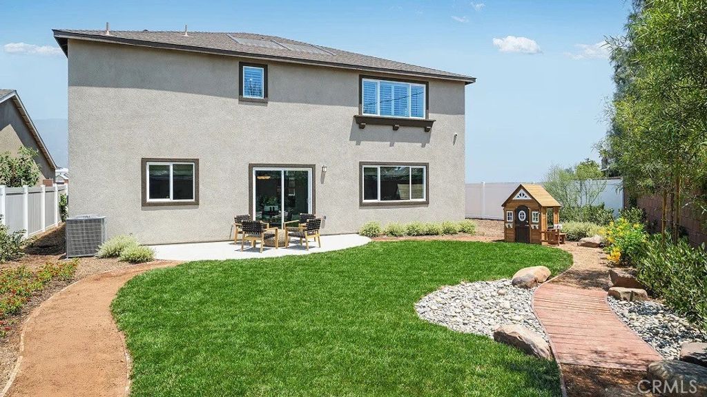Image 22 of property listing at 1506 Galloping Trail, San Jacinto, CA 92582
