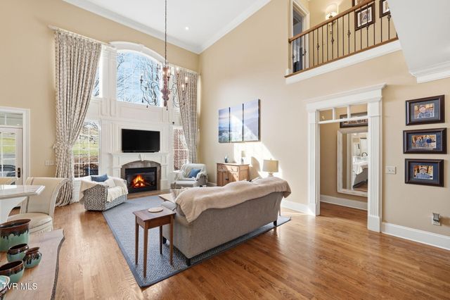 114 Highland Gate Drive, Johnson City, TN 37615