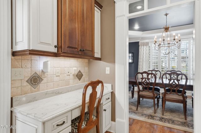 114 Highland Gate Drive, Johnson City, TN 37615