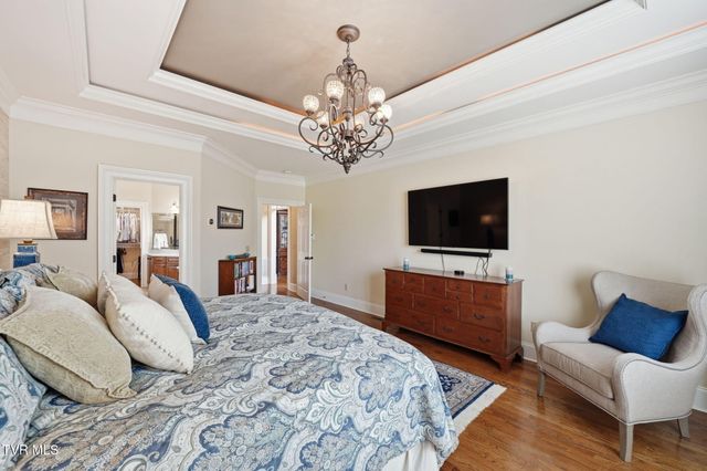 114 Highland Gate Drive, Johnson City, TN 37615