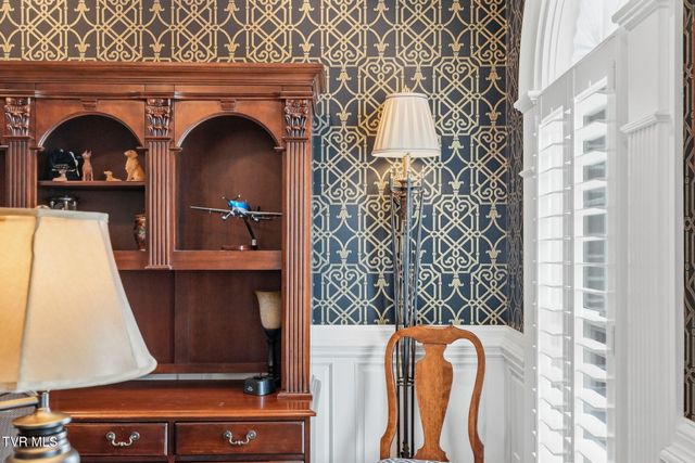 114 Highland Gate Drive, Johnson City, TN 37615