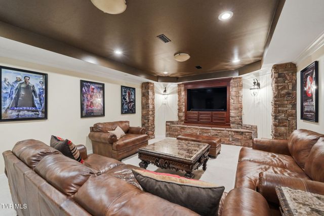 114 Highland Gate Drive, Johnson City, TN 37615