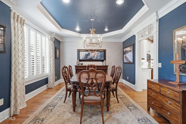 114 Highland Gate Drive, Johnson City, TN 37615