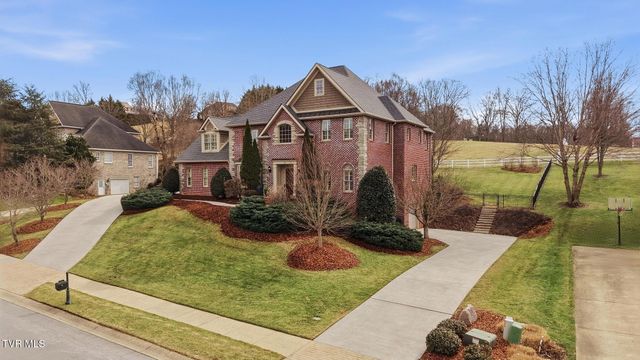 114 Highland Gate Drive, Johnson City, TN 37615