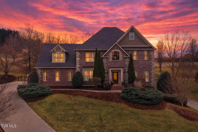 114 Highland Gate Drive, Johnson City, TN 37615