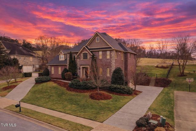 114 Highland Gate Drive, Johnson City, TN 37615