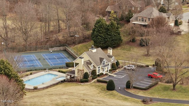 114 Highland Gate Drive, Johnson City, TN 37615