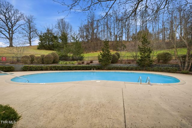 114 Highland Gate Drive, Johnson City, TN 37615