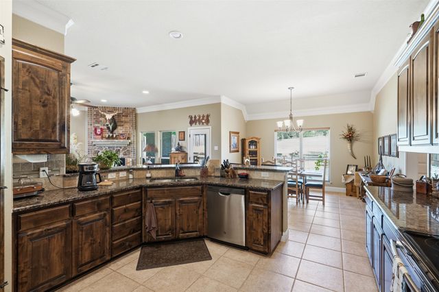 3518 Old Mineral Wells Highway, Weatherford, TX 76088