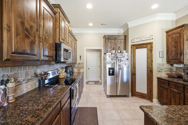 3518 Old Mineral Wells Highway, Weatherford, TX 76088