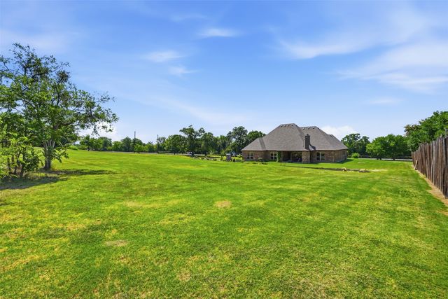 3518 Old Mineral Wells Highway, Weatherford, TX 76088