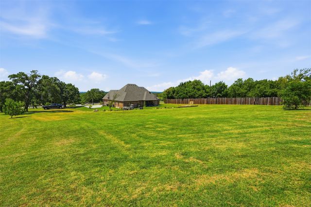 3518 Old Mineral Wells Highway, Weatherford, TX 76088